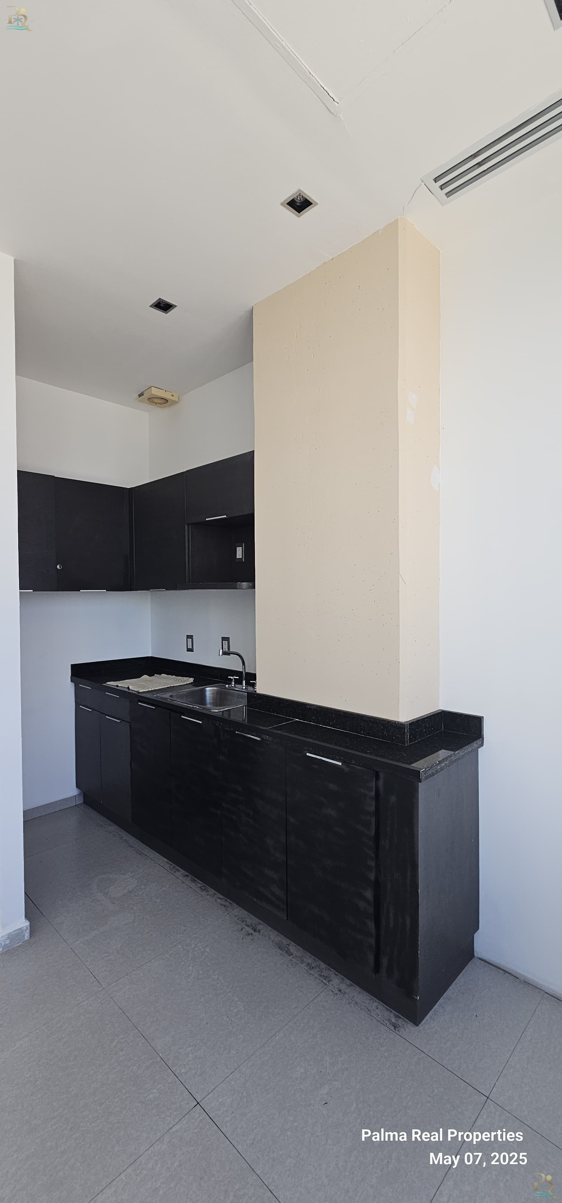 Property gallery 🏢 Corporate Offices for Sale – Torre Spectrum, Cancún